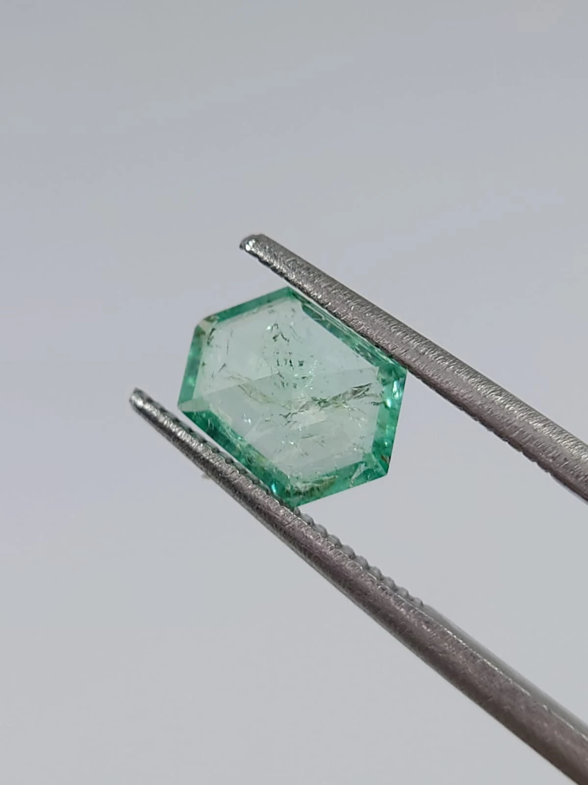 1.04ct Natural  Emerald Hexagon Cut Loose Gemstone From Panjshir Afghanistan — view 3